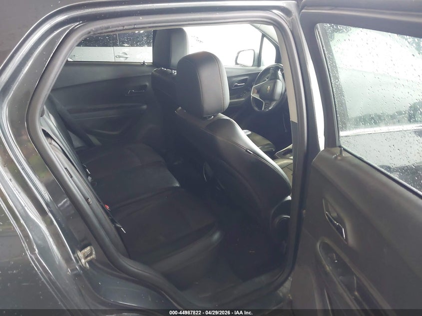 2017 Chevrolet Trax VIN 3GNCJLSB6HL183324 IAAI salvage auction — FRONT END, Clear (Indiana), sold $975 on 2026-07-19 (photo 8)