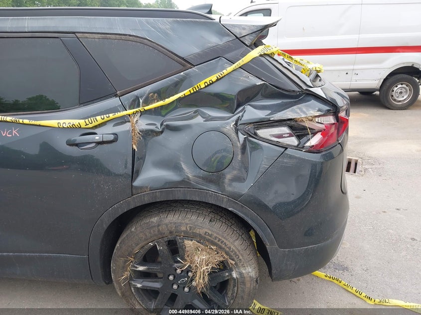 2019 Chevrolet Blazer VIN 3GNKBBRAXKS703473 IAAI salvage auction — BIO HAZARD, Salvage Title, sold $650 on 2026-07-09 (photo 6)