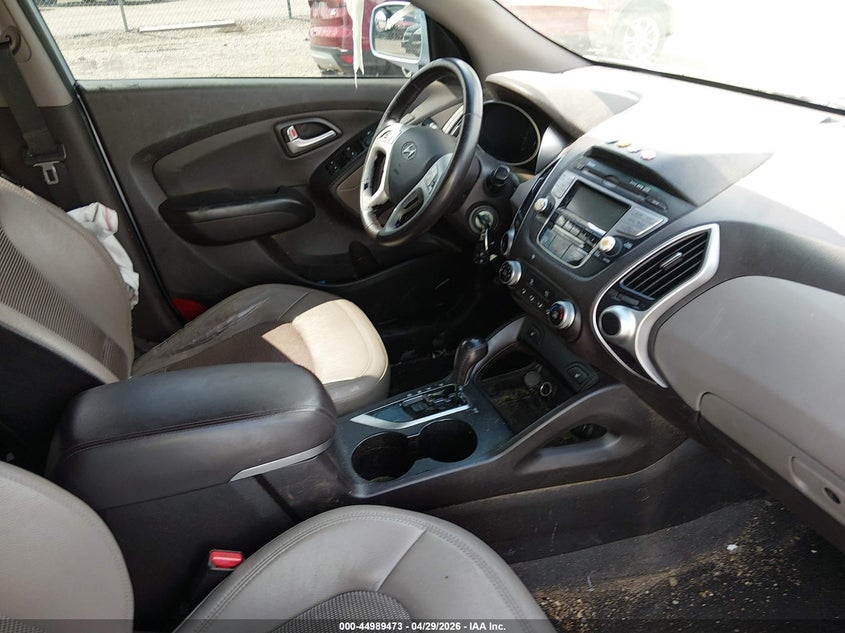 2013 Hyundai Tucson VIN KM8JU3AC3DU693546 IAAI salvage auction — SIDE, Salvage (Illinois), sold $1,100 on 2026-07-09 (photo 5)