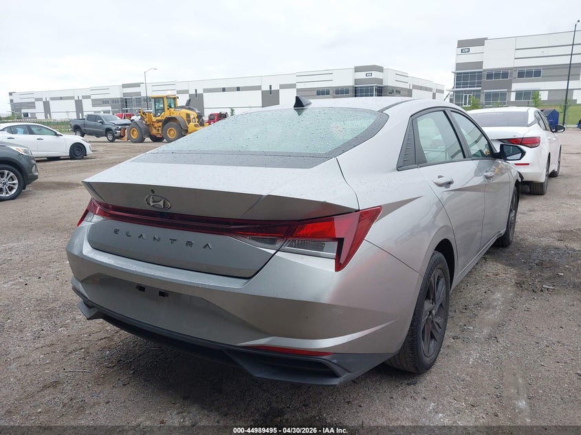 2021 Hyundai Elantra VIN 5NPLM4AG8MH008599 IAAI salvage auction — SIDE, Original (Texas), sold $4,450 on 2026-07-10 (photo 4)