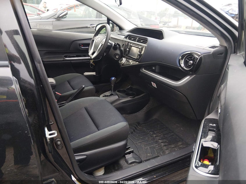 2016 Toyota Prius c VIN JTDKDTB39G1120325 IAAI salvage auction — NORMAL WEAR, Salvage Title, sold $1,425 on 2026-07-20 (photo 5)