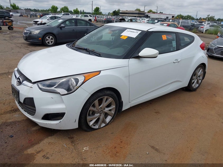 2016 Hyundai Veloster VIN KMHTC6AD6GU256652 IAAI salvage auction — NORMAL WEAR, Clear - Dealer Only (California), sold $575 on 2026-07-08 (photo 2)