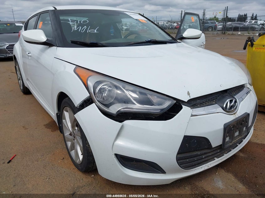 2016 Hyundai Veloster VIN KMHTC6AD6GU256652 IAAI salvage auction — NORMAL WEAR, Clear - Dealer Only (California), sold $575 on 2026-07-08 (photo 6)