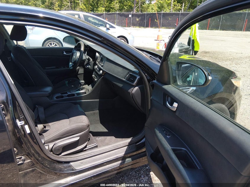 2016 Kia Optima VIN 5XXGT4L3XGG075168 IAAI salvage auction — REAR END, Clear (South Carolina), sold $900 on 2026-07-15 (photo 5)