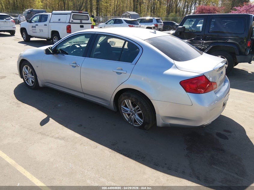2015 Infiniti Q40 VIN JN1CV6AR4FM651201 IAAI salvage auction — RIGHT SIDE, Clear (Connecticut), sold $725 on 2026-07-09 (photo 3)