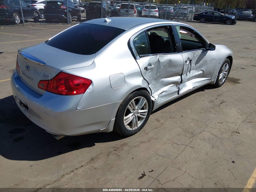 2015 Infiniti Q40 VIN JN1CV6AR4FM651201 IAAI salvage auction — RIGHT SIDE, Clear (Connecticut), sold $725 on 2026-07-09 (photo 4)