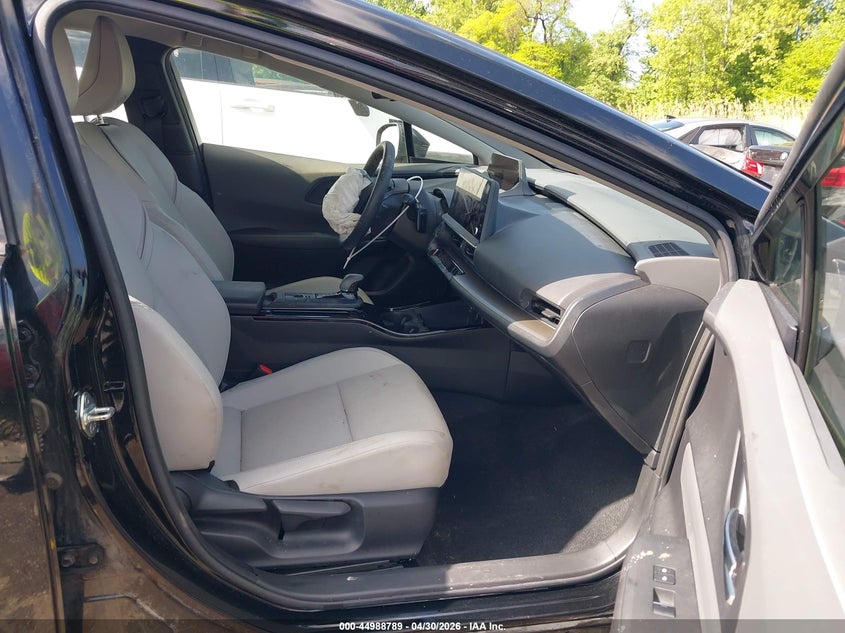 2023 Toyota Prius VIN JTDADABU5P3005797 IAAI salvage auction — SIDE, Salvage - Greater Than 75% (Maryland), sold $6,975 on 2026-07-16 (photo 5)