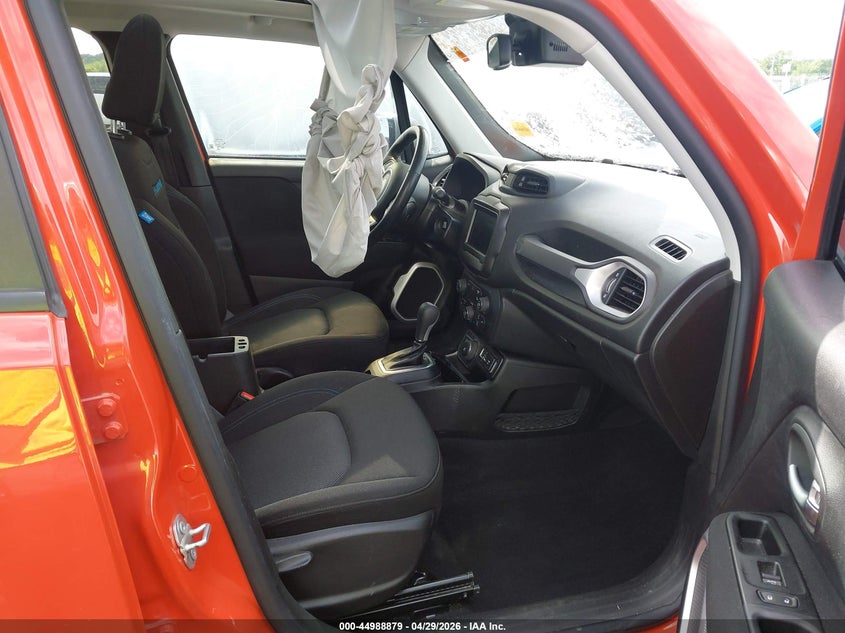 2021 Jeep Renegade VIN ZACNJDBB1MPM57129 IAAI salvage auction — EXTERIOR BURN, Clear (Oklahoma), sold $950 on 2026-07-28 (photo 5)