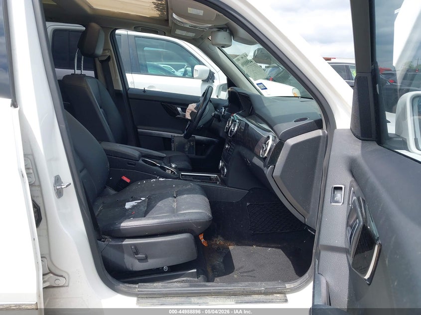 2015 Mercedes-benz Glk-klasse VIN WDCGG5HBXFG425586 IAAI salvage auction — LEFT FRONT, Original (Texas), sold $3,350 on 2026-07-07 (photo 5)