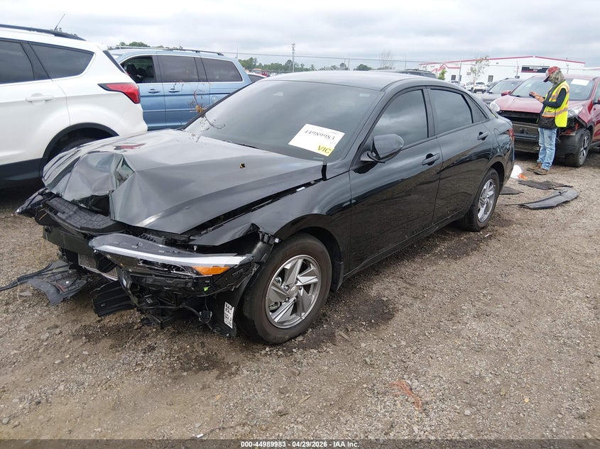 2025 Hyundai Elantra VIN KMHLL4DG1SU075381 IAAI salvage auction — FRONT END, Salvage Title, sold $4,600 on 2026-07-18 (photo 2)
