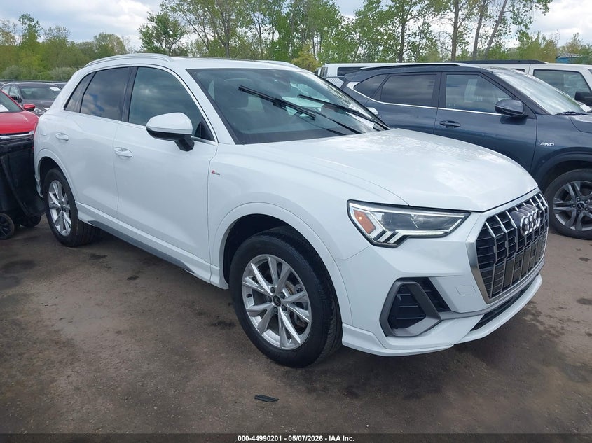 2024 Audi Q3 VIN WA1DECF36R1046682 — IAAI salvage auction photo