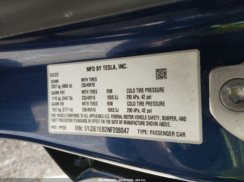 2022 Tesla Model 3 VIN 5YJ3E1EB2NF208047 IAAI salvage auction — SIDE, Salvage (Missouri), sold $9,450 on 2026-07-14 (photo 9)