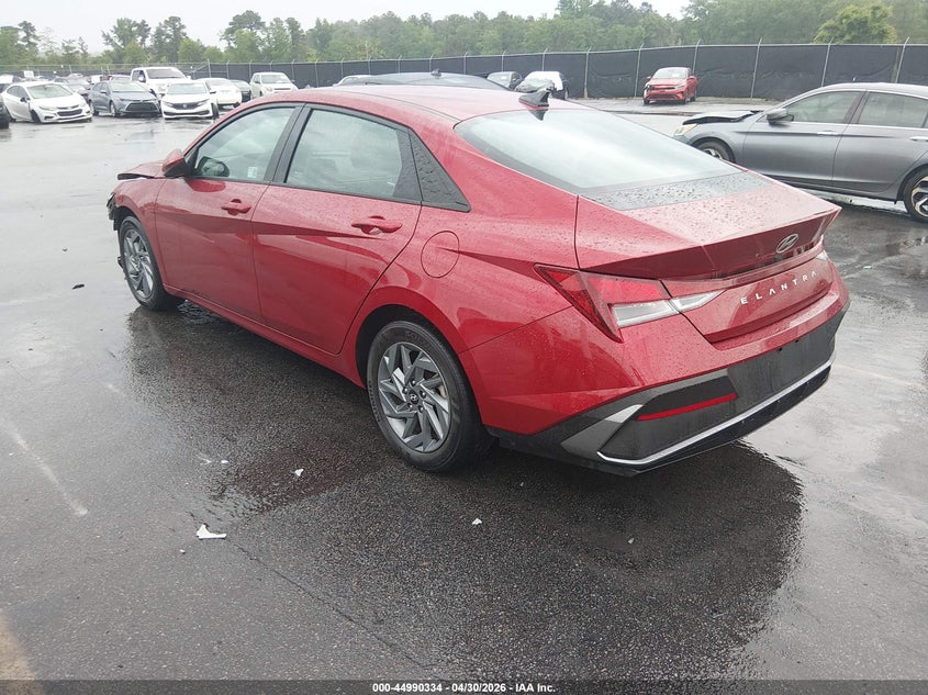 2024 Hyundai Elantra VIN KMHLM4DG7RU643947 IAAI salvage auction — FRONT END, Salvage (South Carolina), sold $3,950 on 2026-07-23 (photo 3)