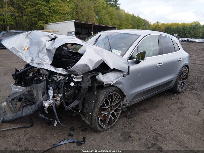 2019 Porsche Macan VIN WP1AB2A51KLB32902 IAAI salvage auction — ENGINE DAMAGE, Salvage Title, sold $3,300 on 2026-07-28 (photo 2)