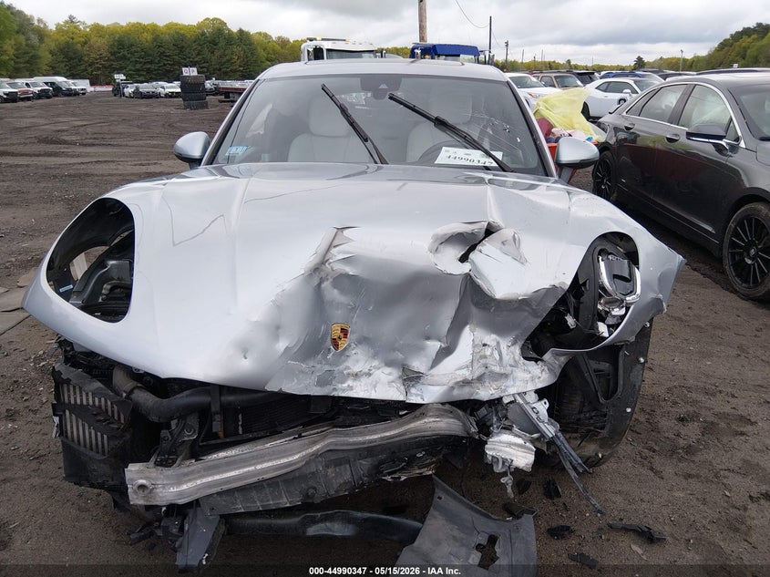 2019 Porsche Macan VIN WP1AB2A51KLB32902 IAAI salvage auction — ENGINE DAMAGE, Salvage Title, sold $3,300 on 2026-07-28 (photo 6)