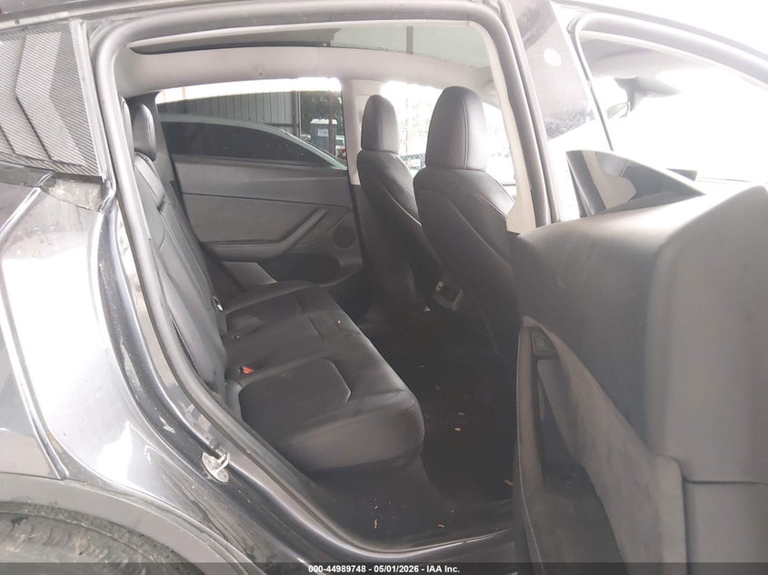 2024 Tesla Model y VIN 7SAYGDED5RF041775 IAAI salvage auction — FRONT & REAR, Salvage (Texas), sold $6,000 on 2026-07-28 (photo 8)
