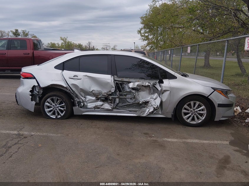 2025 Toyota Corolla VIN 5YFB4MDE6SP359372 IAAI salvage auction — RIGHT SIDE, Salvage (New Jersey), sold $4,500 on 2026-07-27 (photo 6)