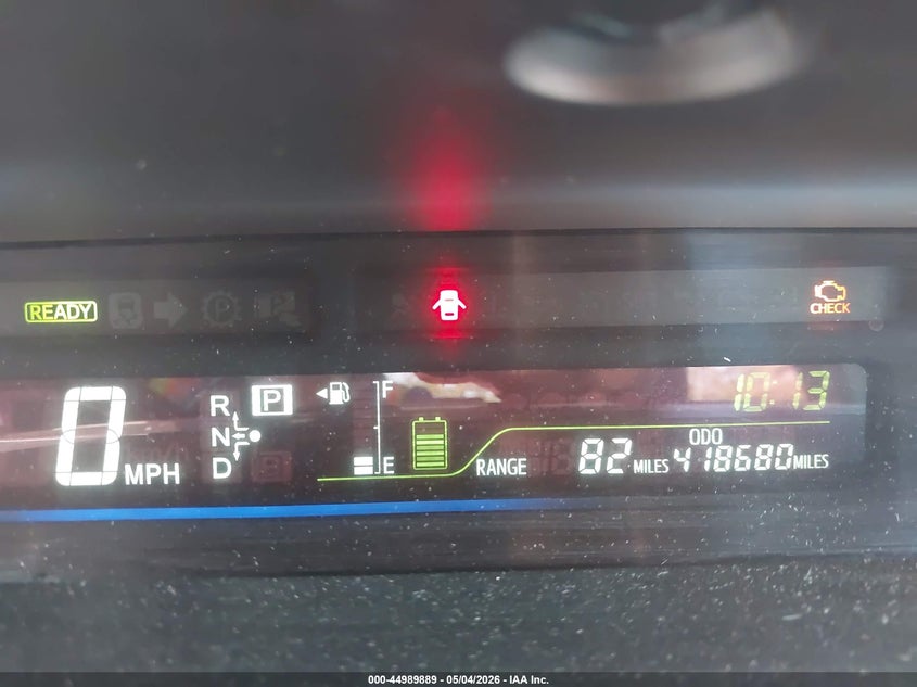 2012 Toyota Prius v VIN JTDZN3EU4C3129478 IAAI salvage auction — FRONT & REAR, Wait Title, sold $625 on 2026-07-15 (photo 7)