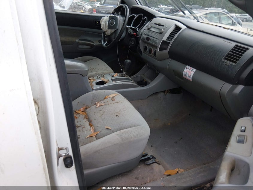 2007 Toyota Tacoma VIN 5TEMU52N57Z363464 IAAI salvage auction — NORMAL WEAR, Salvage (Texas), sold $1,300 on 2026-07-28 (photo 5)