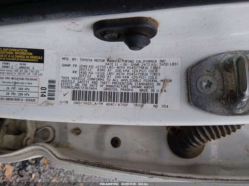 2007 Toyota Tacoma VIN 5TEMU52N57Z363464 IAAI salvage auction — NORMAL WEAR, Salvage (Texas), sold $1,300 on 2026-07-28 (photo 9)