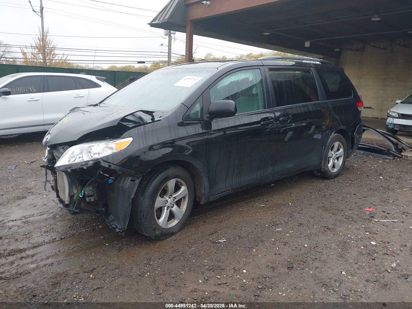 2011 Toyota Sienna VIN 5TDKK3DC8BS171801 IAAI salvage auction — FRONT END, Mv-907A (New York), sold $650 on 2026-07-28 (photo 2)
