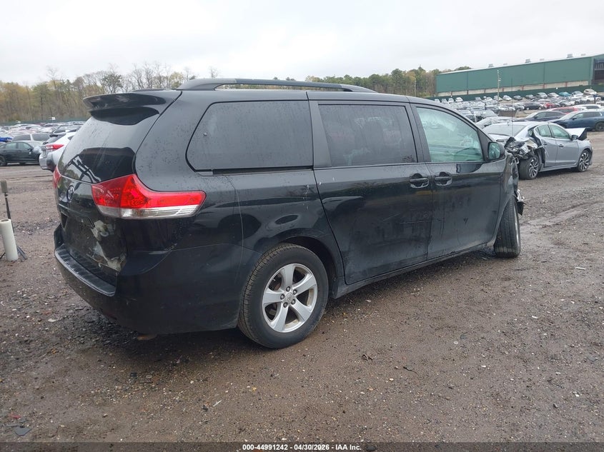 2011 Toyota Sienna VIN 5TDKK3DC8BS171801 IAAI salvage auction — FRONT END, Mv-907A (New York), sold $650 on 2026-07-28 (photo 4)