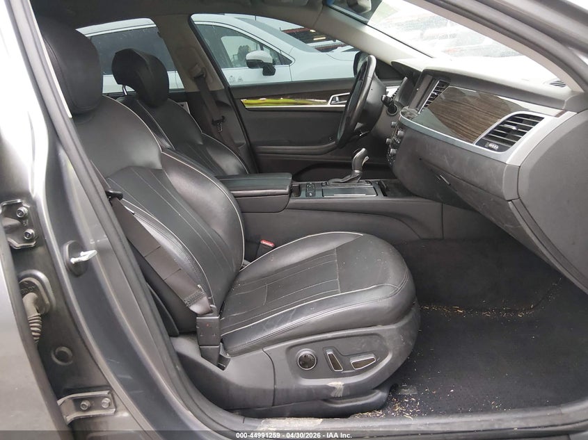 2015 Hyundai Genesis VIN KMHGN4JE4FU053556 IAAI salvage auction — FRONT END, Salvage (Louisiana), sold $1,950 on 2026-07-07 (photo 5)