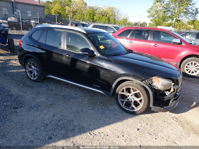 2013 BMW VIN WBAVL1C57DVR82819 IAAI salvage auction — FRONT END, Salvage (West Virginia), sold $850 on 2026-07-29 (photo 1)