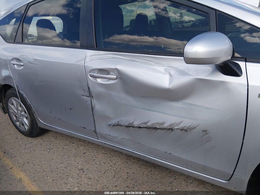2013 Toyota Prius v VIN JTDZN3EU5D3278015 IAAI salvage auction — SIDE, Salvage (Colorado), sold $2,400 on 2026-07-25 (photo 6)