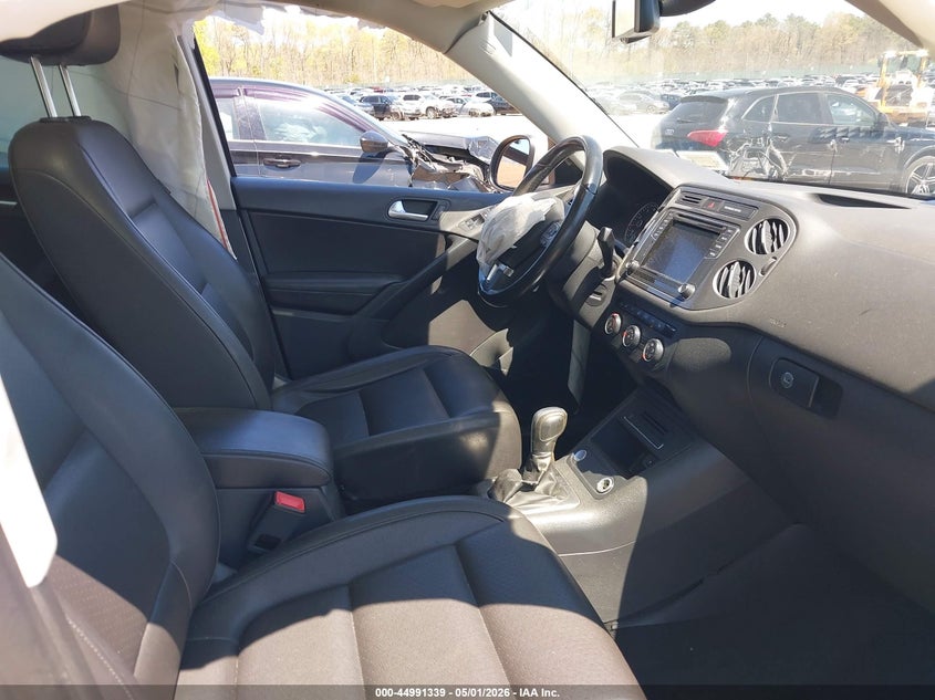 2017 Volkswagen Tiguan VIN WVGSV7AX9HK007930 IAAI salvage auction — FRONT END, Mv-907A (New York), sold $1,250 on 2026-07-07 (photo 5)