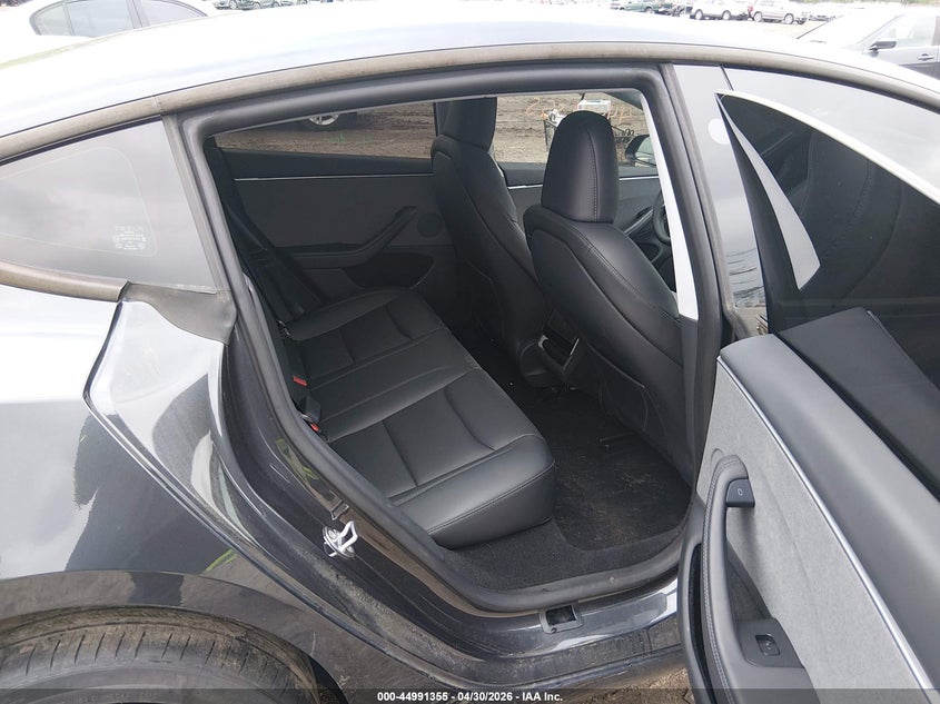 2025 Tesla Model 3 VIN 5YJ3E1EA4SF989799 IAAI salvage auction — SIDE, Salvage (Pennsylvania), sold $11,600 on 2026-07-28 (photo 7)