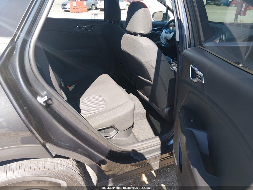2024 Kia Sportage VIN KNDPUCDG2R7159716 IAAI salvage auction — FRONT END, Salvage (Kentucky), sold $9,500 on 2026-07-19 (photo 8)