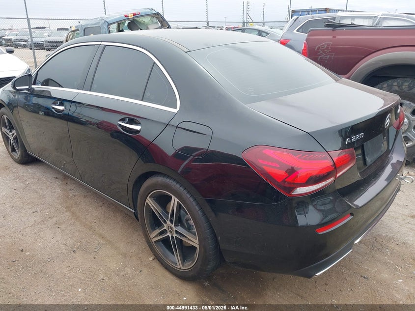 2019 Mercedes-benz A-klasse VIN WDD3G4FB5KW035454 IAAI salvage auction — UNKNOWN, Salvage Title, sold $5,100 on 2026-07-28 (photo 3)