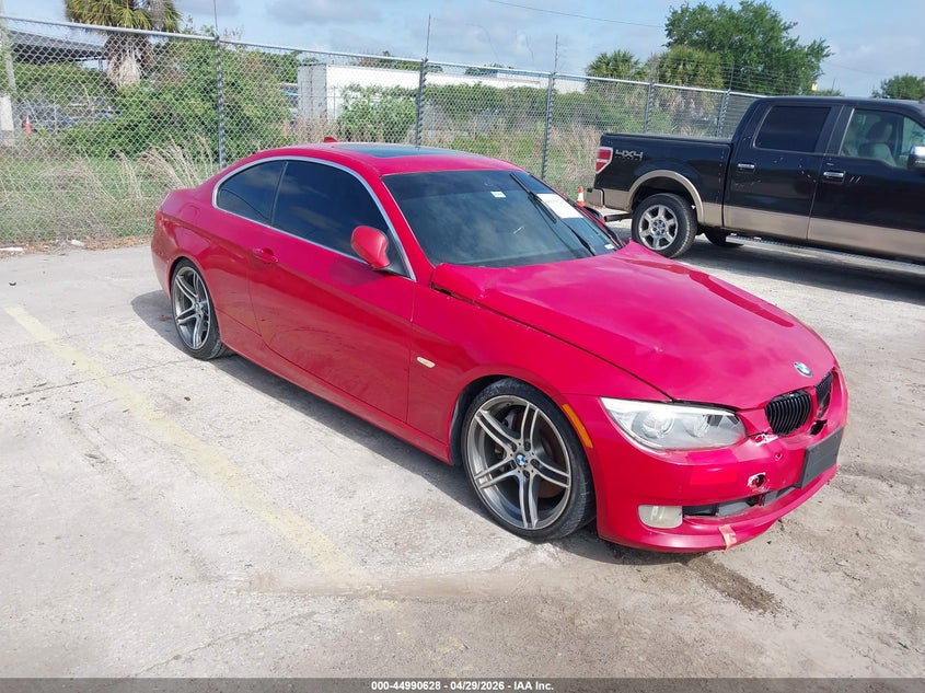 2013 BMW 3er VIN WBAKG7C52DJ437810 IAAI salvage auction — FRONT END, Clear (Missouri), sold $500 on 2026-07-15 (photo 1)