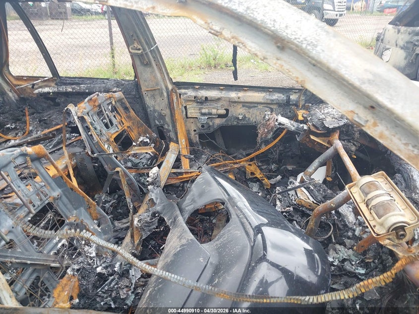2006 BMW X5 VIN 5UXFA13516LY40556 IAAI salvage auction — TOTAL BURN, Bill Of Sale Destruction Only - Salvage (Ohio), sold $150 on 2026-07-14 (photo 5)