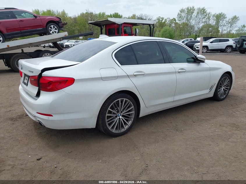 2018 BMW 5er VIN WBAJA5C55JG898073 IAAI salvage auction — ENGINE BURN, Salvage Title, sold $7,050 on 2026-07-15 (photo 4)