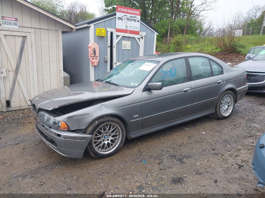 2002 BMW 5er VIN WBADT53492CE93683 IAAI salvage auction — FRONT & REAR, Salvage (Pennsylvania), sold $600 on 2026-07-21 (photo 2)