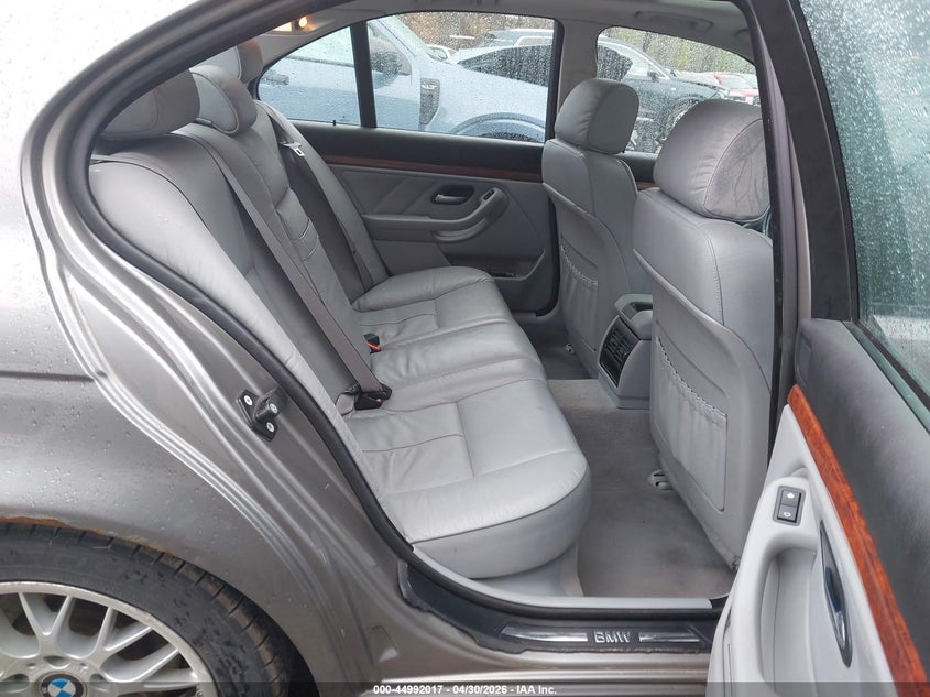 2002 BMW 5er VIN WBADT53492CE93683 IAAI salvage auction — FRONT & REAR, Salvage (Pennsylvania), sold $600 on 2026-07-21 (photo 8)