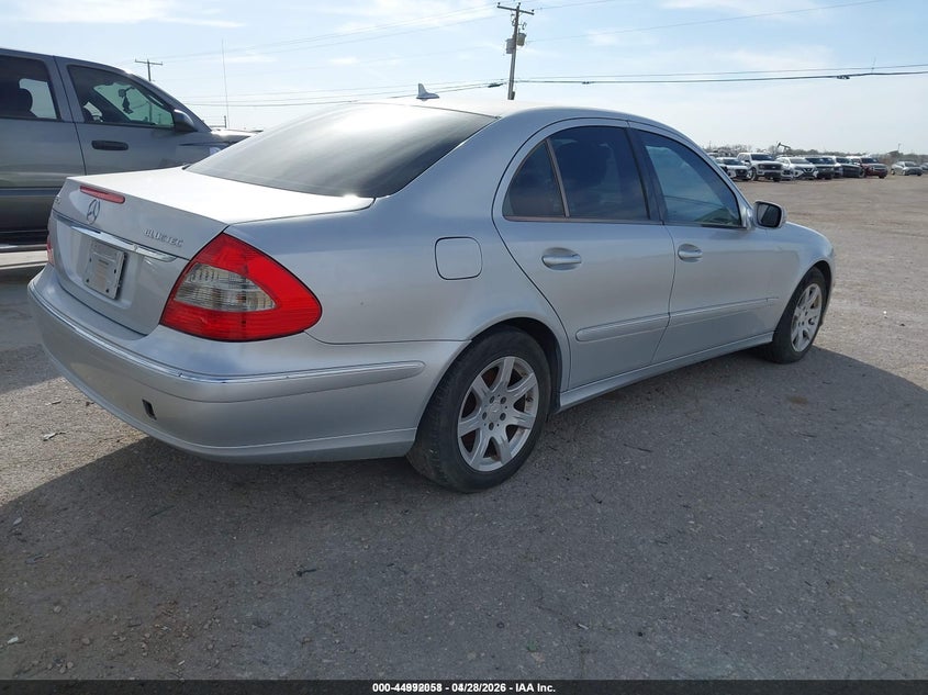 2008 Mercedes-benz VIN WDBUF22X78B328844 IAAI salvage auction — LEFT & RIGHT, Salvage (Idaho), sold $425 on 2026-07-16 (photo 4)