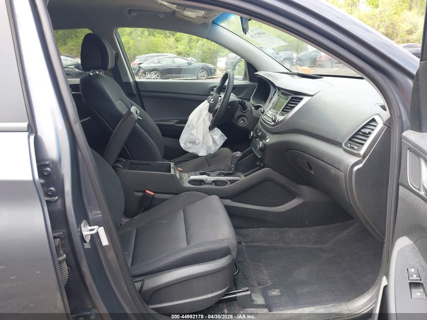 2017 Hyundai Tucson VIN KM8J23A42HU409912 IAAI salvage auction — RIGHT FRONT, Salvage (Ohio), sold $3,200 on 2026-07-14 (photo 5)