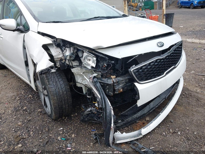 2017 Kia Forte VIN KNAFX5A82H5709032 IAAI salvage auction — FRONT END, Salvage Title, sold $1,250 on 2026-07-07 (photo 6)