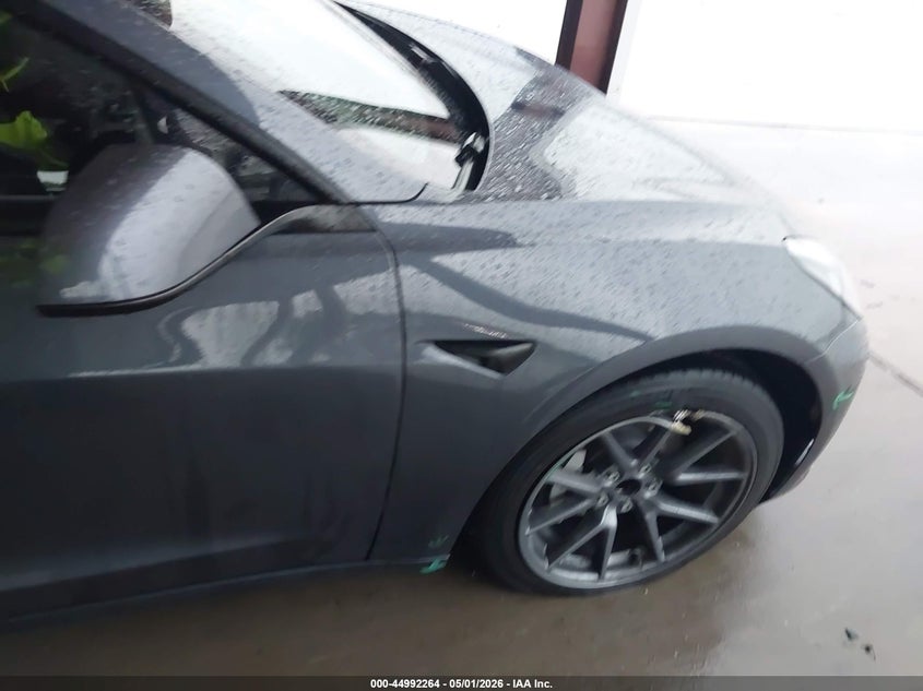 2021 Tesla Model 3 VIN 5YJ3E1EA7MF016497 IAAI salvage auction — RIGHT SIDE, Original (Texas), sold $11,350 on 2026-07-23 (photo 6)
