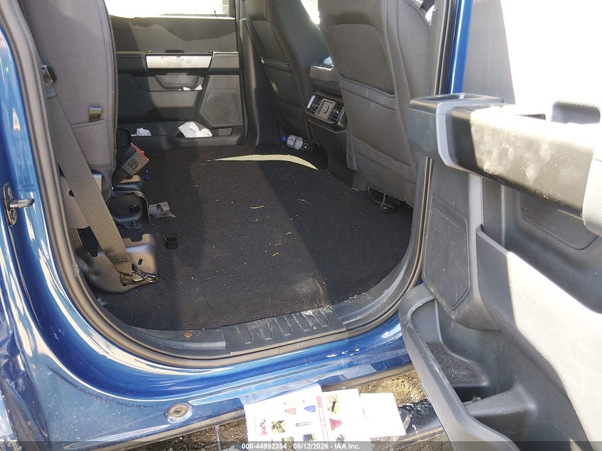 2025 Ford F-150 VIN 1FTFW2L56SKE92407 IAAI salvage auction — SIDE, Salvage (Tennessee), sold $16,700 on 2026-07-31 (photo 8)