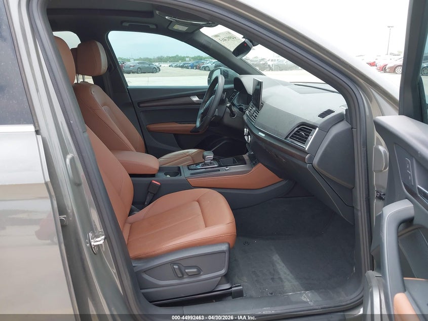 2023 Audi Q5 VIN WA1EAAFY0P2009523 IAAI salvage auction — LEFT FRONT, Original (Texas), sold $18,050 on 2026-07-20 (photo 5)
