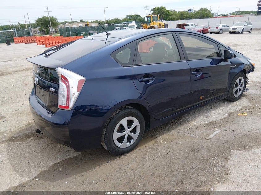 2012 Toyota Prius VIN JTDKN3DUXC1548739 IAAI salvage auction — FRONT END, Salvage (Kansas), sold $900 on 2026-08-02 (photo 4)