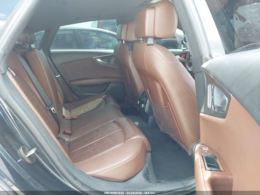 2017 Audi A7 VIN WAUW2AFC5HN082573 IAAI salvage auction — FRONT END, Salvage (Missouri), sold $3,250 on 2026-07-07 (photo 8)