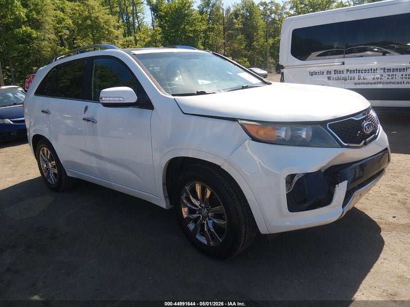 2013 Kia Sorento VIN 5XYKW4A21DG400017 IAAI salvage auction — RIGHT FRONT, Salvage - Greater Than 75% (Maryland), sold $1,800 on 2026-07-09 (photo 1)