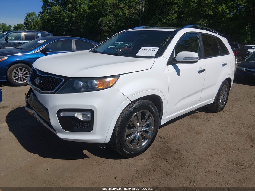 2013 Kia Sorento VIN 5XYKW4A21DG400017 IAAI salvage auction — RIGHT FRONT, Salvage - Greater Than 75% (Maryland), sold $1,800 on 2026-07-09 (photo 2)