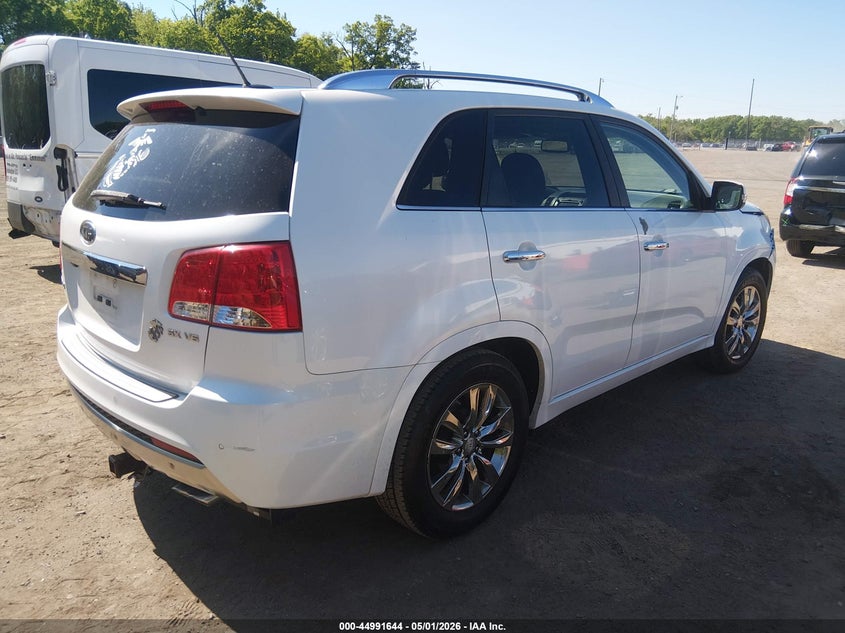 2013 Kia Sorento VIN 5XYKW4A21DG400017 IAAI salvage auction — RIGHT FRONT, Salvage - Greater Than 75% (Maryland), sold $1,800 on 2026-07-09 (photo 4)