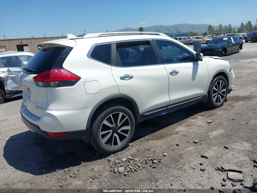 2017 Nissan Rogue VIN JN8AT2MV5HW019833 IAAI salvage auction — FRONT END, Salvage (California), sold $200 on 2026-07-29 (photo 4)